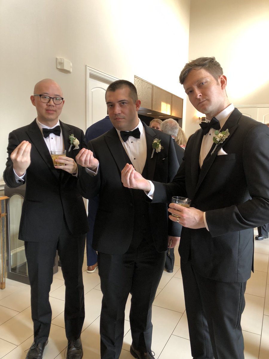 JacobFlemingMD's tweet photo. When you and your freshman year roommates are in tuxes, you seize the opportunity to 🤌
#DomenicDecoco #Gorlami #BawnJorno https://t.co/aYtNSaJ97x