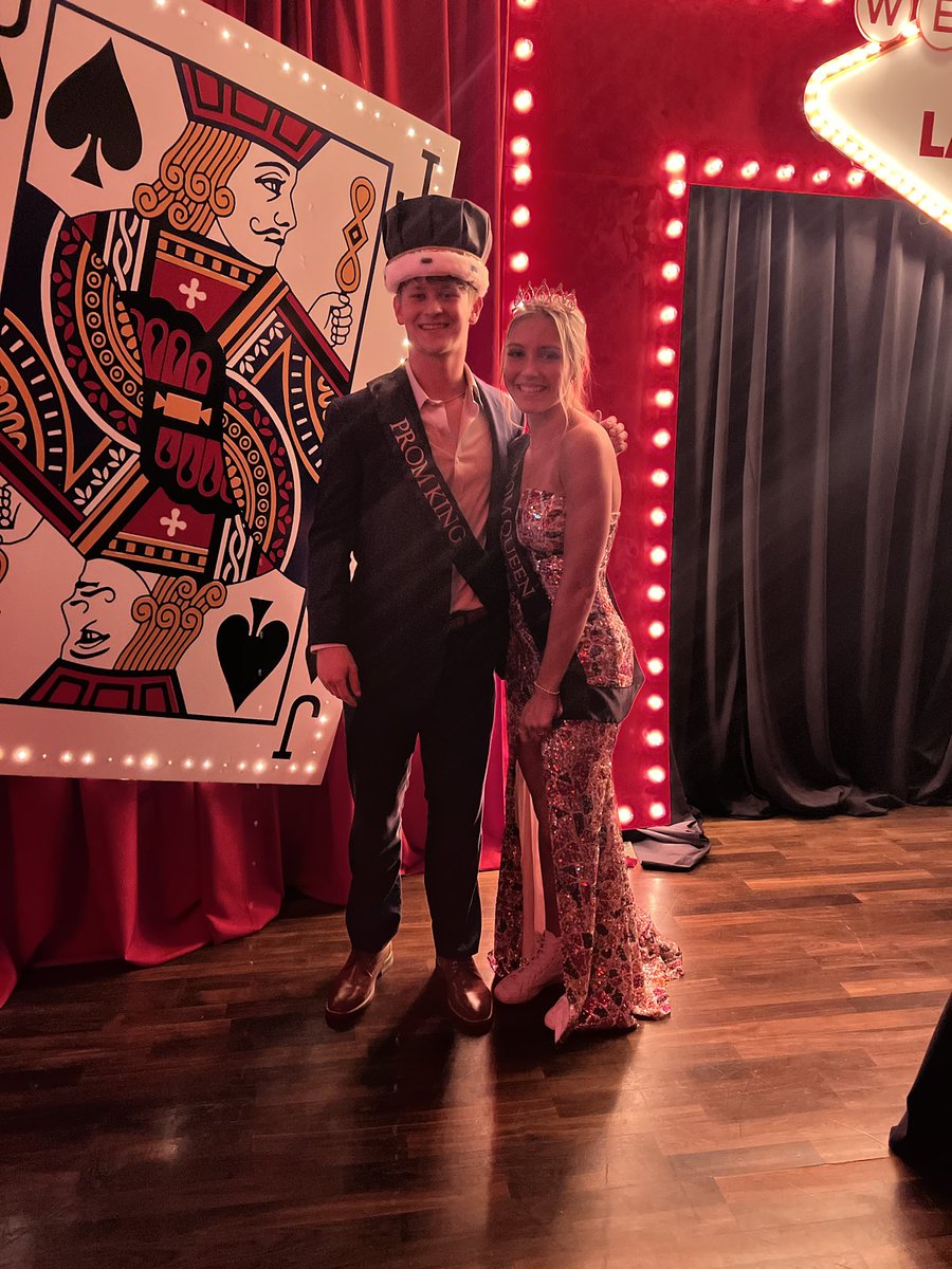 Congrats to KPHS 2022 Prom King and Queen Bane Klinefelter and Cameron Tipton 👸🤴#WeAreKPark