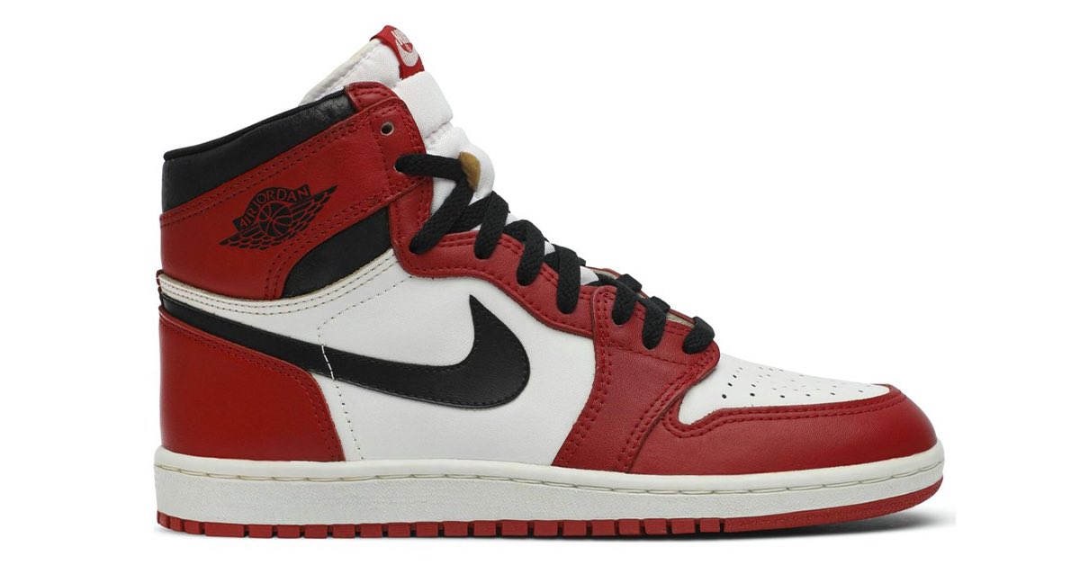 Air Jordan 1 “Chicago” returns re-imagined in 2022 bit.ly/3L1vHUk