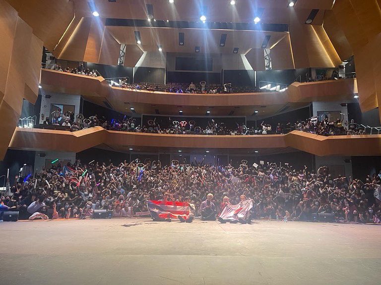 MCEKpop's tweet photo. Gracias Puerto Rico por este gran sold out 🇵🇷 @MustB_mustment Próxima parada Panamá 🇵🇦 https://t.co/RCNNq0hHhr