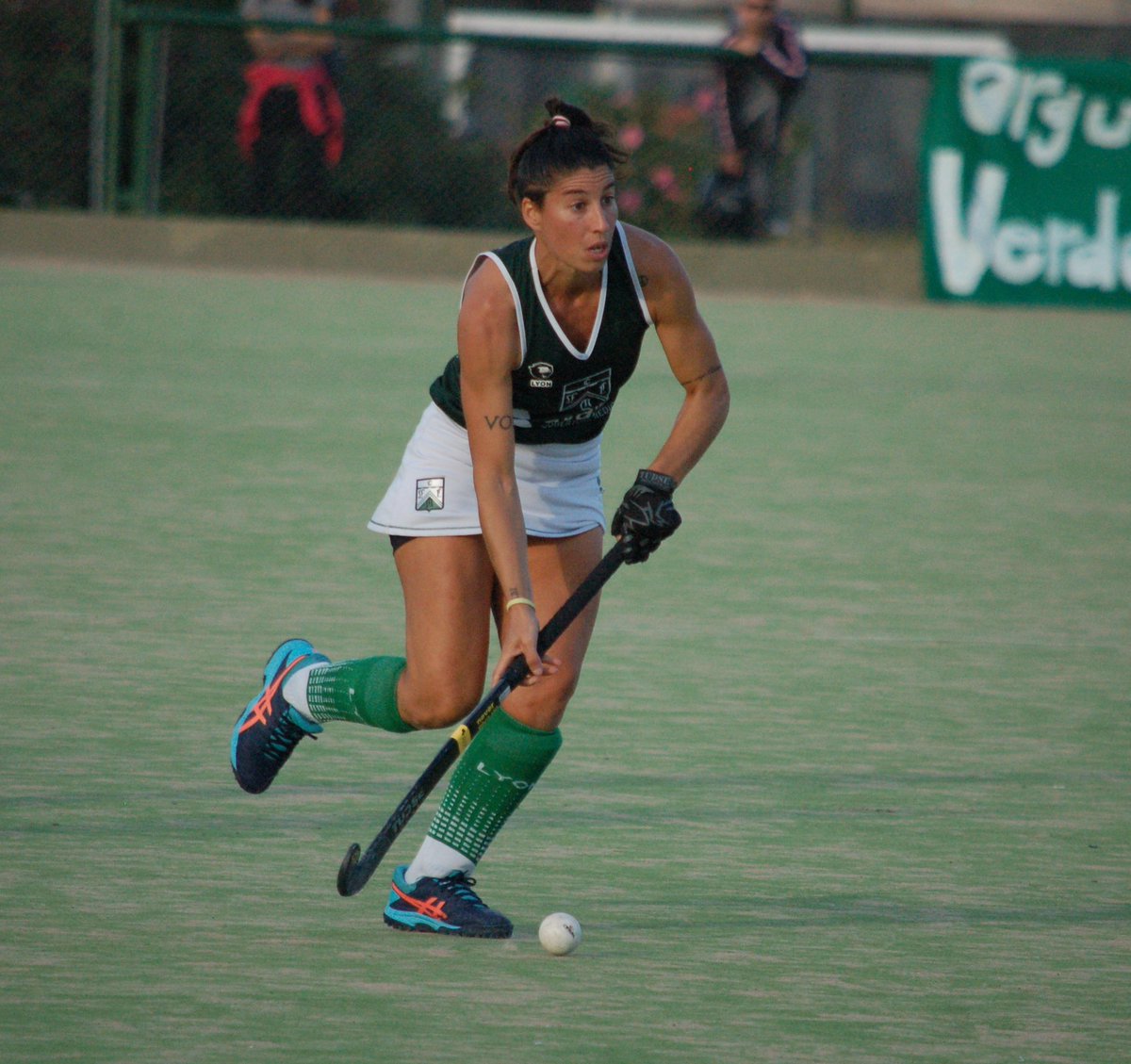 FerroOficial's tweet photo. Sin diferencias en el clásico 🫱🏻‍🫲🏼

Las Cancheras empataron 0-0 con Vélez en una nueva jornada de la Primera B 

#VivíFerro 💚 https://t.co/prcqM01nfB
