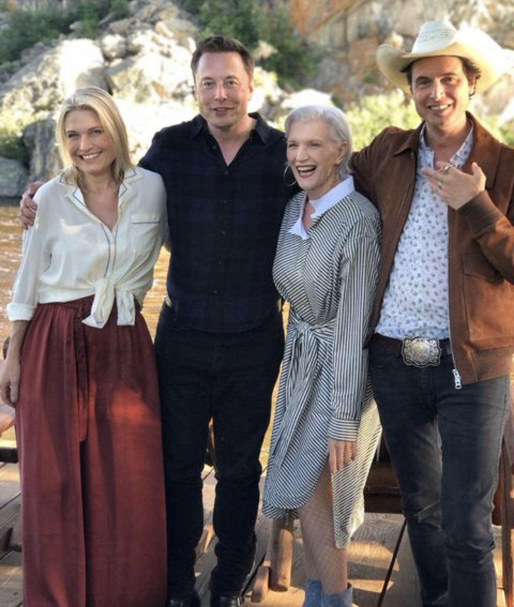 teslaownersSV's tweet photo. Happy Mother’s Day to the Mother of Dragons @mayemusk https://t.co/lm1tb7q4e5