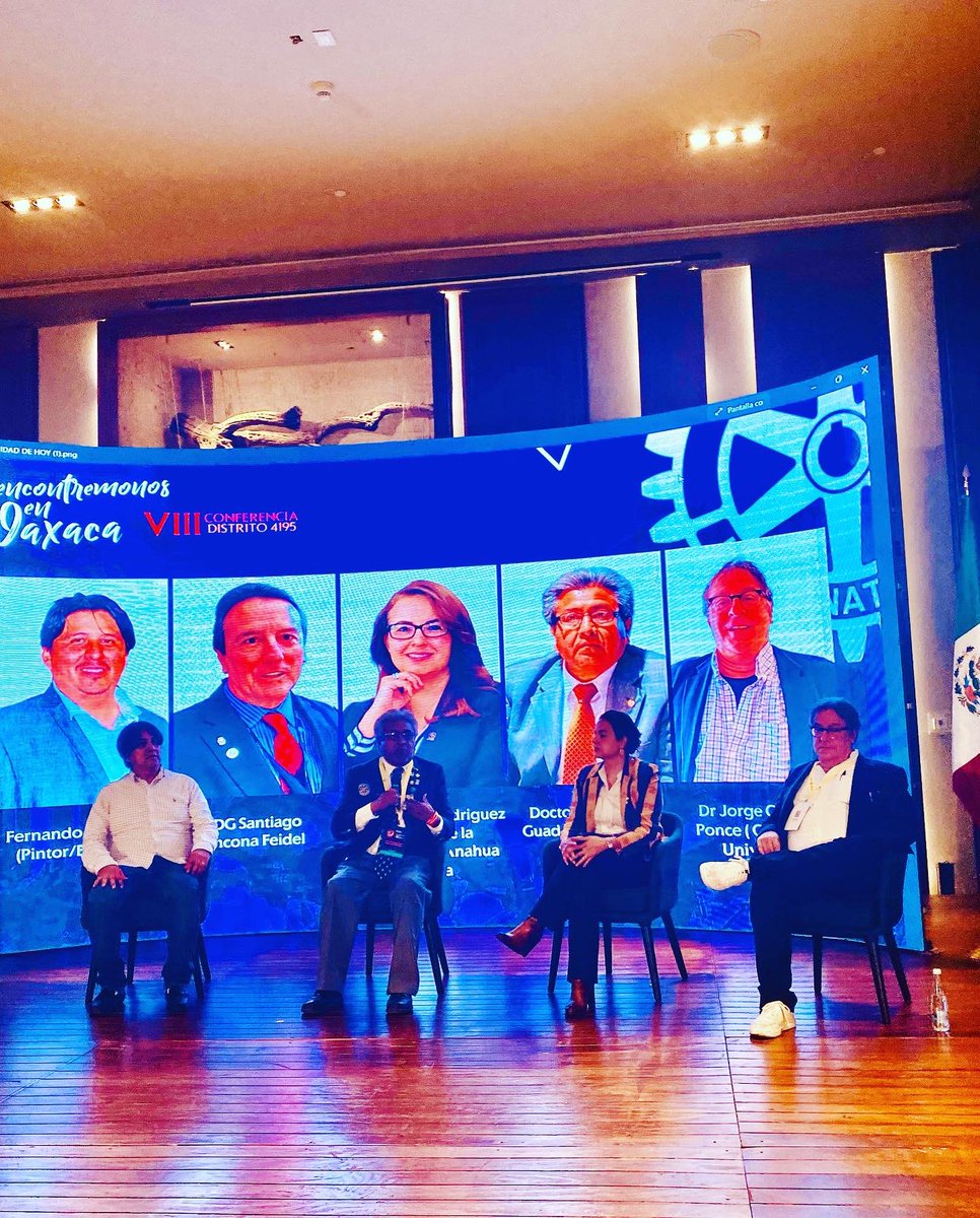 BlancaIslasM's tweet photo. Que feliz me hace compartir con seres humanos tan completos y que son ejemplo @yoanirv Fernando Andreacci, Juanita Rabelo en #Rotary  #Distrito4195 #Oaxaca un gran panel #feliz https://t.co/JgTawXl6M8