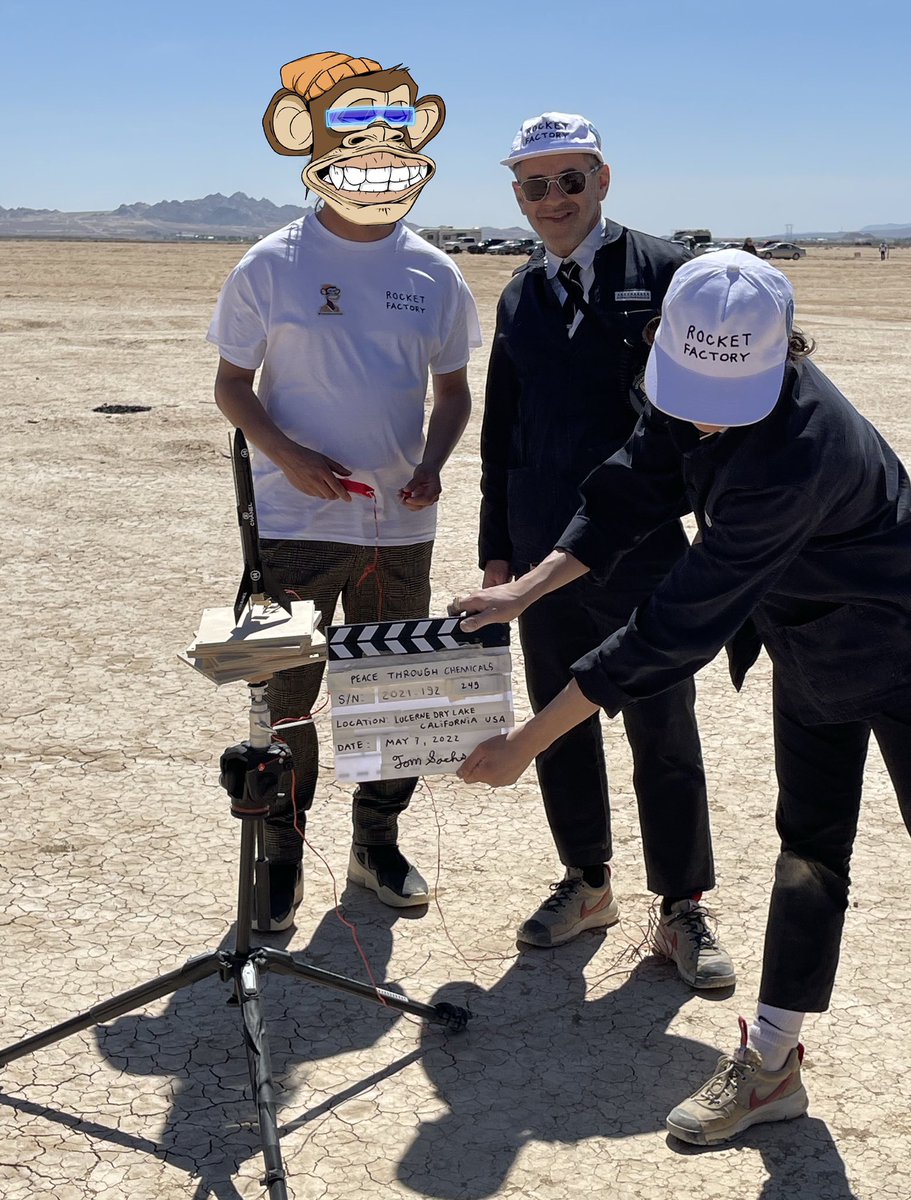 MBxxvv's tweet photo. Launched 🚀 @tsrocketfactory 🙏🏼 

“Peace Through Chemicals” 
#Chanel Perfect Rocket https://t.co/2vwLIZFCzZ