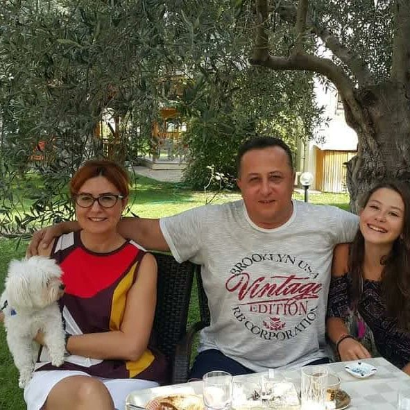 En başta canım annem ve canım kızımın annesi eşim olmak üzere tüm annelerimizin günü kutlu olsun🥰💏
#HappyMothersDay
#AnnelerGünüKutluOlsun