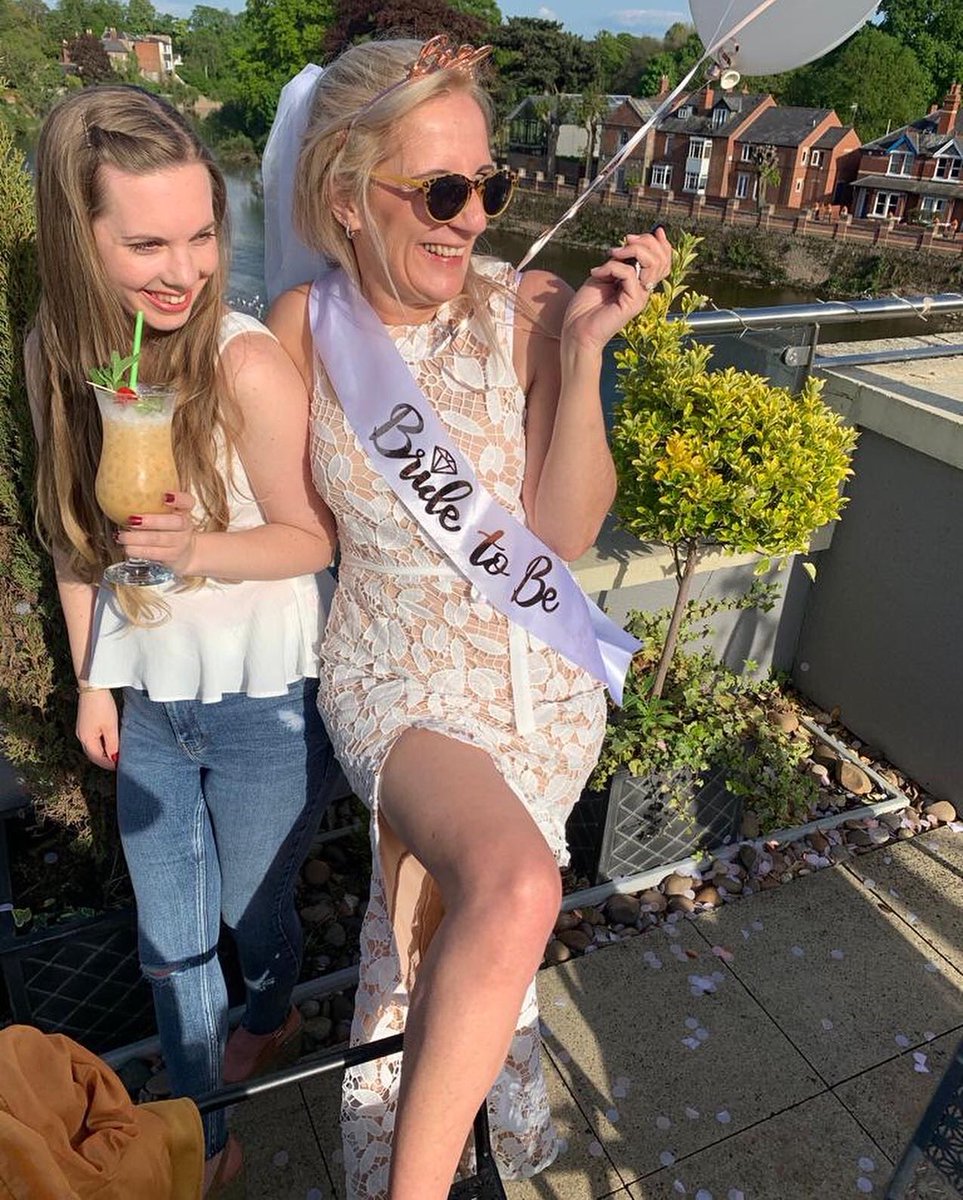 linzwalls's tweet photo. Afternoon tea escalated for Wendy’s work hen 👰🏼‍♀️💗 Lovely day 🍾✨ https://t.co/mht4Tqa22i