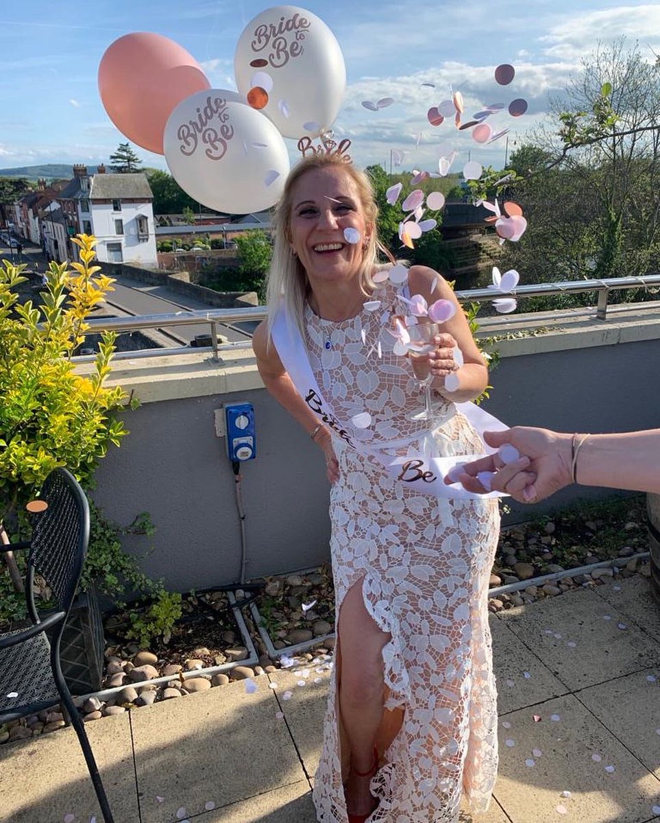 linzwalls's tweet photo. Afternoon tea escalated for Wendy’s work hen 👰🏼‍♀️💗 Lovely day 🍾✨ https://t.co/mht4Tqa22i