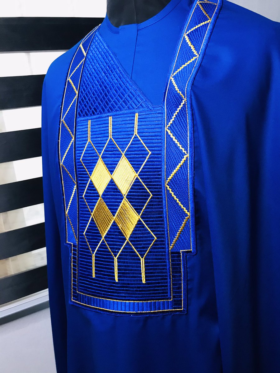 cutacros's tweet photo. 💙A G B A D A💙
.
.
.
#agbada #AbujaTwitterCommunity #groomswear #menswear #modemen https://t.co/KLZxIdUejd