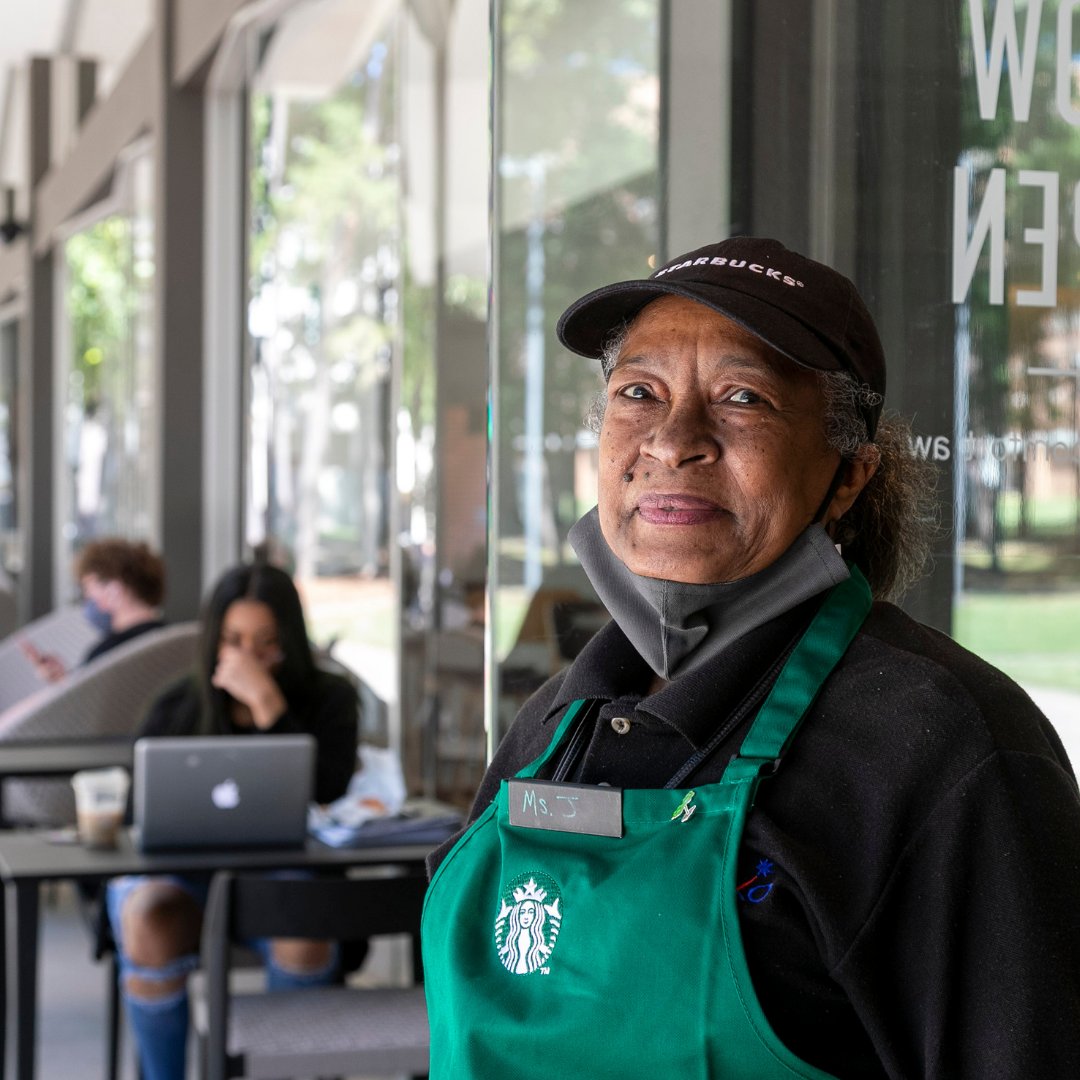 UALRadmissions's tweet image. Let’s take a look around a campus favorite: Starbucks. It opened on campus in 2020 &amp;amp; is a great place to grab a drink and snacks to take to class. Study inside or on the patio, with a view of Cooper Fountain. Make sure you say hi to Ms. J, everyone’s favorite barista!