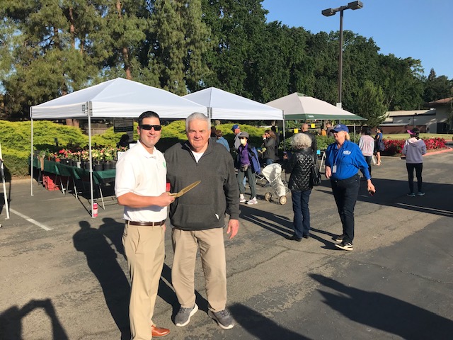 CannadyWill's tweet photo. The Pocket-Greenhaven Community Association was honored to participate in the opening of @elkslodge6 local #Pocket Farmers Market.  Vic Cima &amp; the rest of the Elks Lodge members did a great job of putting this event together.Ty to @RickJenningsD7 &amp; staff for their support. https://t.co/Z7mjzvs1Wx