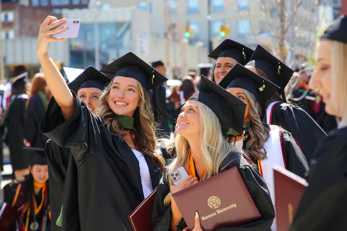 GannonU's tweet photo. "You will leave here today feeling energized about what you can do and how you can transform the world. I know you will be a leader who will have an impact and make a positive difference." -Stacy Juchno '98 #GannonGrad https://t.co/558I8YHpEv
