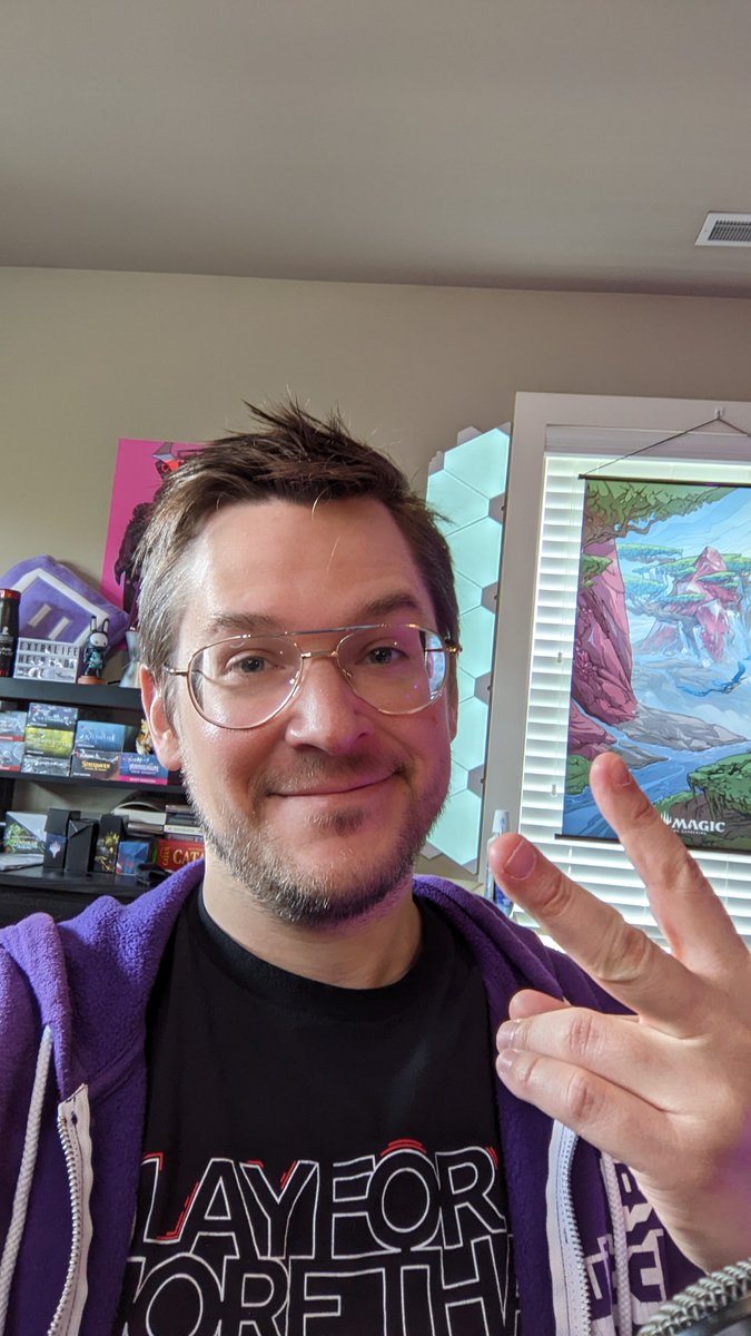 bigjimGG's tweet photo. Starting my @StJudePLAYLIVE fundraising off with FITNESS WEEKEND! Help this #StJudeAmbassador get in shape while donating to a great cause! Pushups, situps, burpees, and more 🔥

https://t.co/ErDRBkzI64 https://t.co/ed5BBPbkBk