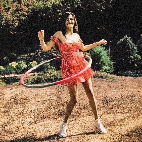 JajaBridgetJone's tweet photo. Happy Birthday Eda Yldiz 🤍✨
#HandeErçel #EdaYldiz 
May you be, for all the women who know you, an example of strength, respect, joy, purity, sweetness, sympathy, solidarity, tenacity, goodness shown towards the World, the Family, Friends, Women and towards Love❤🌹
Thanks Eda🙏 https://t.co/gnhQQd5BOy