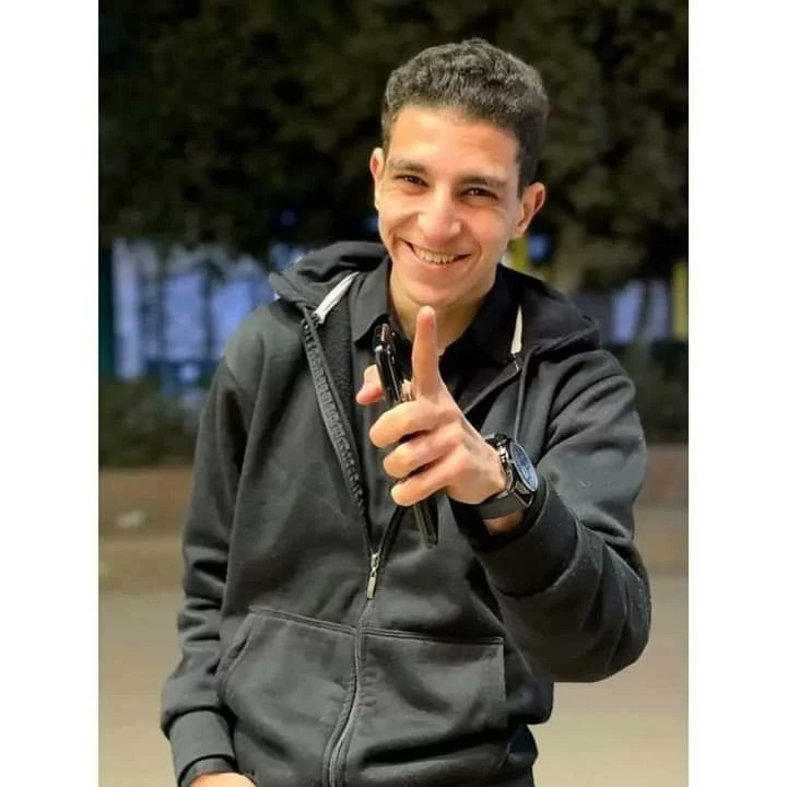 Mohammed_Tareki's tweet photo. مش هقول كلام كتير وانت عارف واكيد حاسس انا عملت اي اليومين إللى فاته ، ربنا يعلم أنا موجوع عليك قد اي وتعبان اوى والله ، ربنا يرحمك ويغفر لك يا حموو ، واحشانى ضحتك اوى يا صاحبى ، واحشتينى اوى اوى والله يا حبيبى ، ربنا يرحمك يا حبيبى يا احلى واجمل حُسينى 💚❤️. https://t.co/IYf5oYhRlg