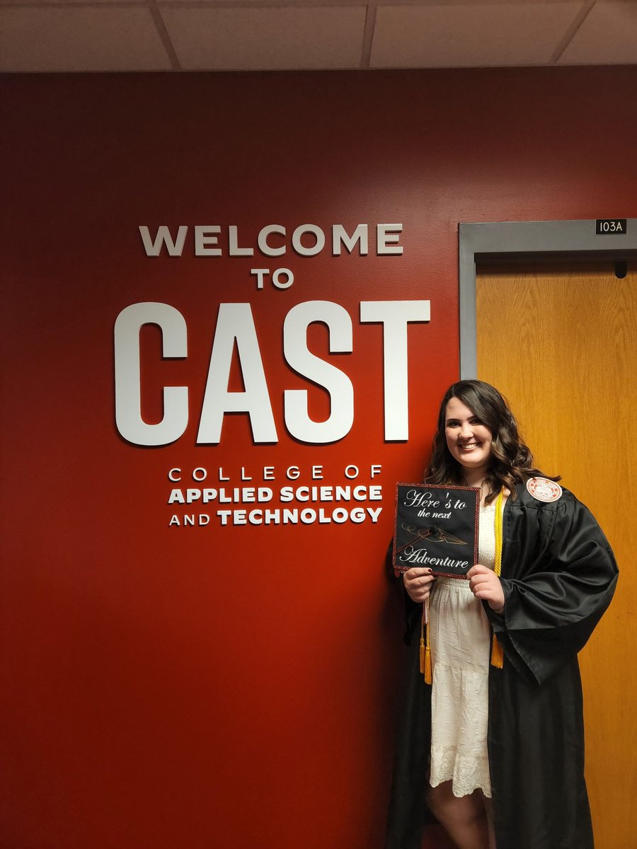 We are so #RedbirdProud of all of our graduates. Don’t forget to come back and visit! 🎓🥳