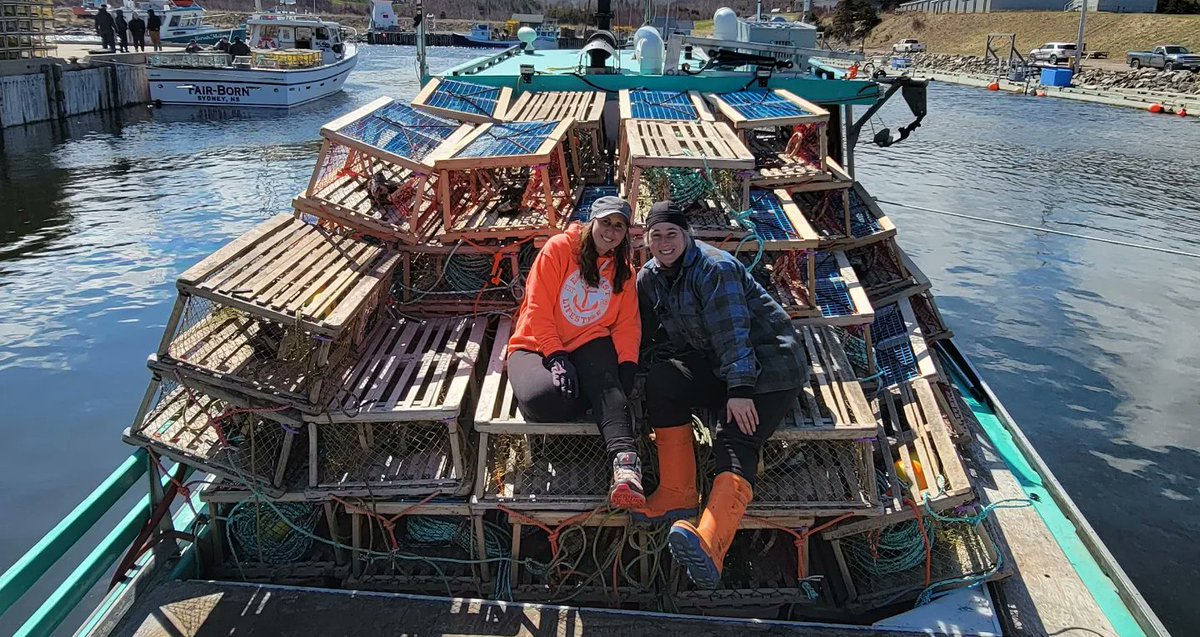 keepexploringCB's tweet photo. I always enjoy helping Tammy's cousin on setting day. It's what I look forward to every spring. Wishing all fishers a safe and prosperous season 🦞
#lobster #settingday #capebretonisland https://t.co/hvMUmakpsx