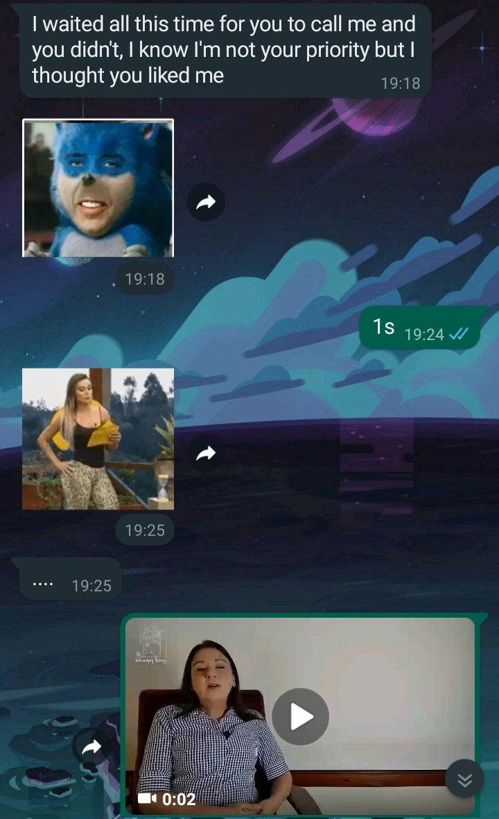 emeaerresseo's tweet photo. essa é minha nova personalidade (n sei pq diabos a gente tava falando em inglês mas) https://t.co/0kXu7vR5rN
