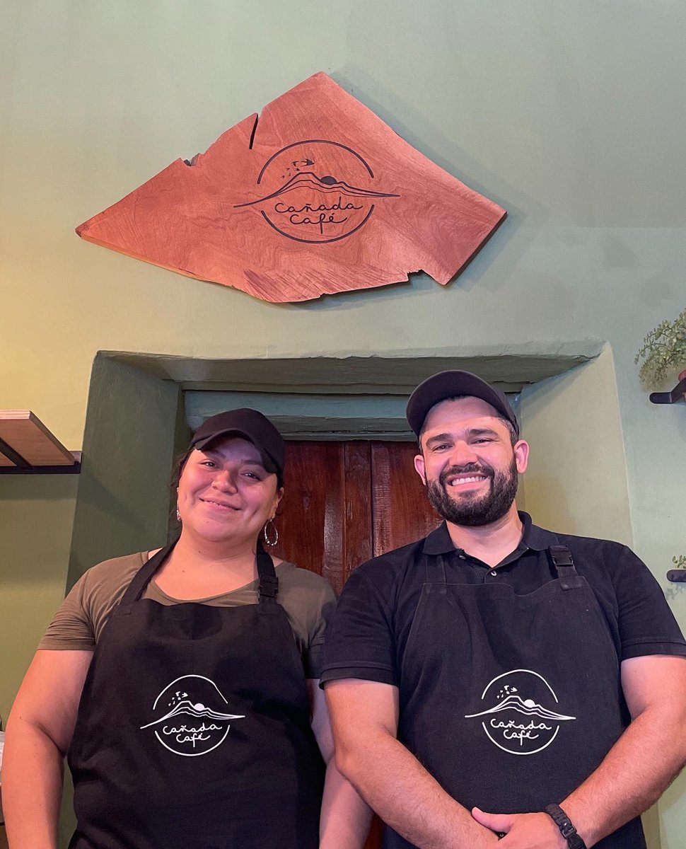 AceDubonf1's tweet photo. No importa cuántas personas conformen tu equipo, solamente importa que sean las correctas! 😃 #cañadacafesv #startteam #coffeelover #Arcatao ❤️😃🙌 https://t.co/0YSPiU1ZNe
