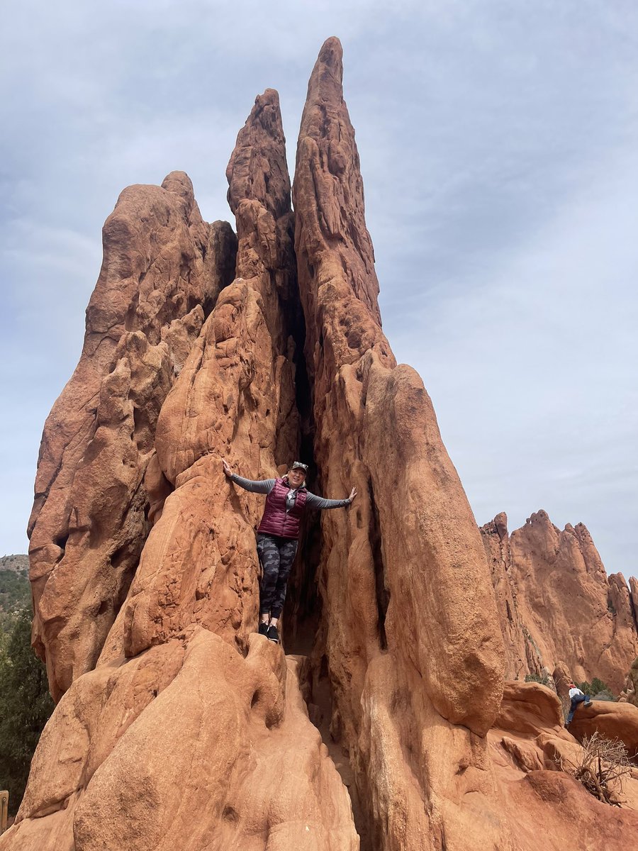 katie314fischer's tweet photo. My mom always encouraged me to βtake an adventure.β Sheβd have been proud of the latest addition to my story, aka #MothersDayPreGaming πΉ with #FrontlineFischer.
Zip-lining across the #RoyalGorge
#GardenOfTheGods
@seven_falls
@PikesPeakSummit
#HappyMothersDay
#LiveYourList https://t.co/jpToT1SBhC
