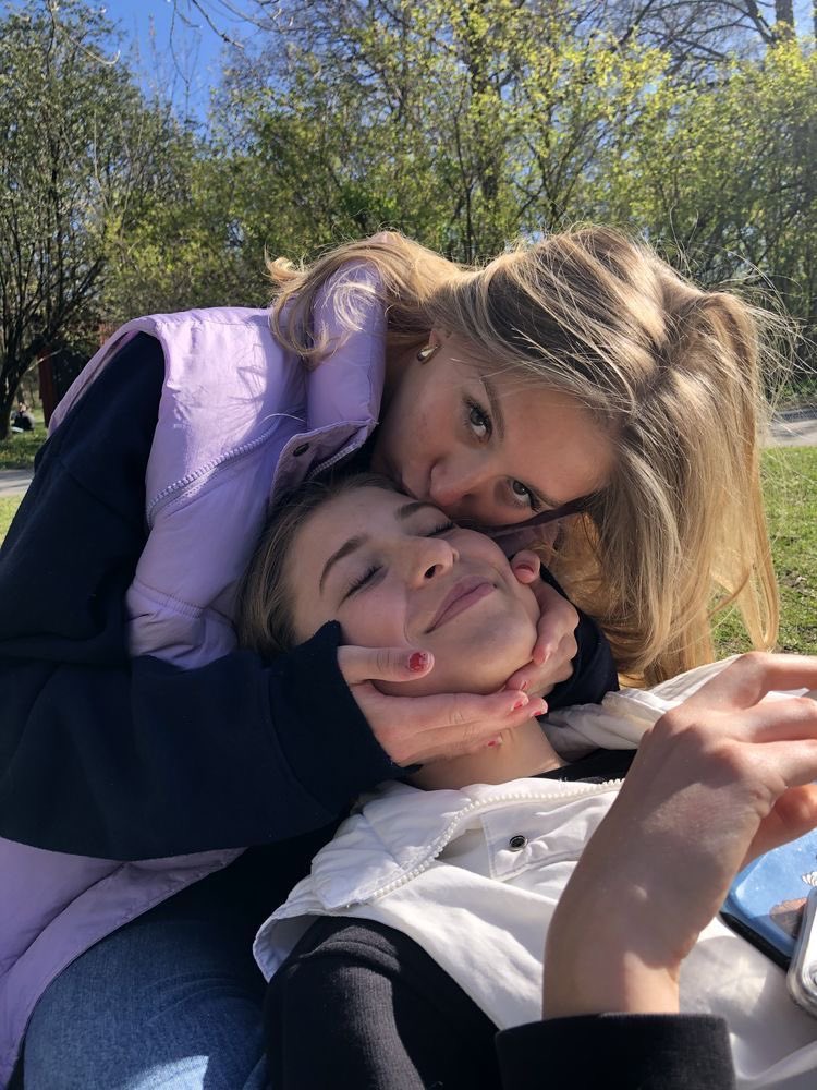 iimaashley's tweet photo. ora va meglio
auguri mamma ti amo tanto <3
@bayleehyde_ https://t.co/uEtAsO5Ojg