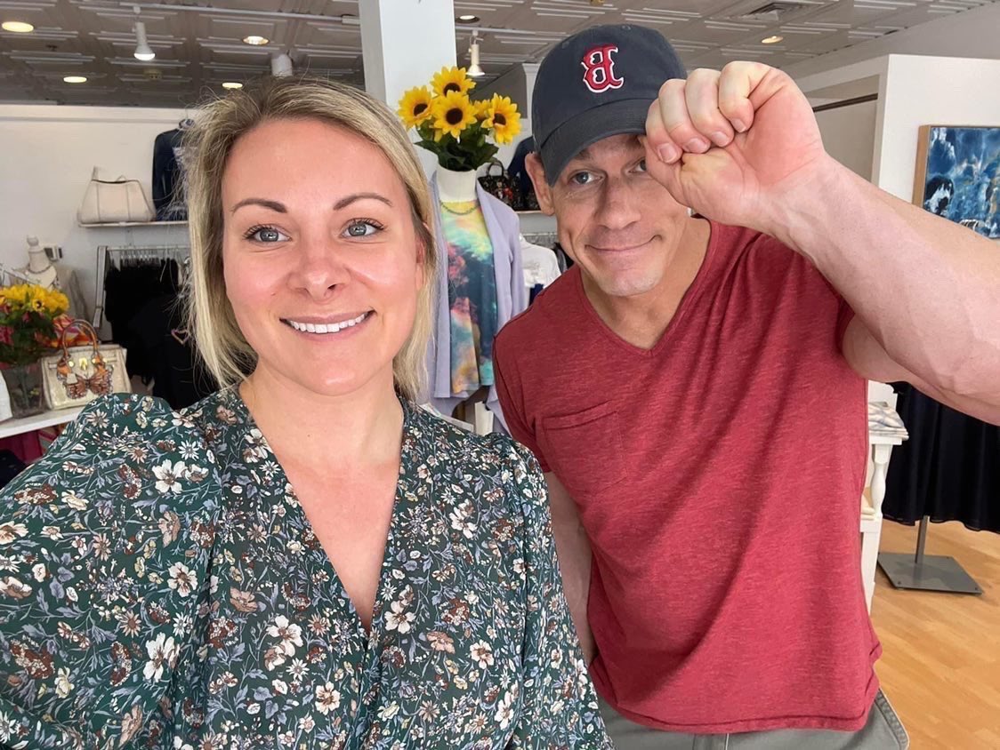 Cenafran4ever's tweet photo. John Cena with fans in West Newbury! 🥺♥️ https://t.co/9Z14V6aLu3