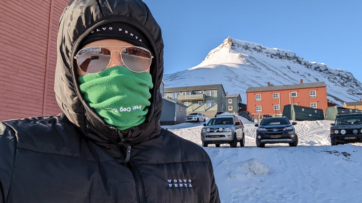jeremiahkarp's tweet photo. All gear courtesy of @VolvoPentaNA and #GreenDogSvalbard. Except the sunglasses. Those are from an unnamed bargain bin https://t.co/WoMLvZKeNg