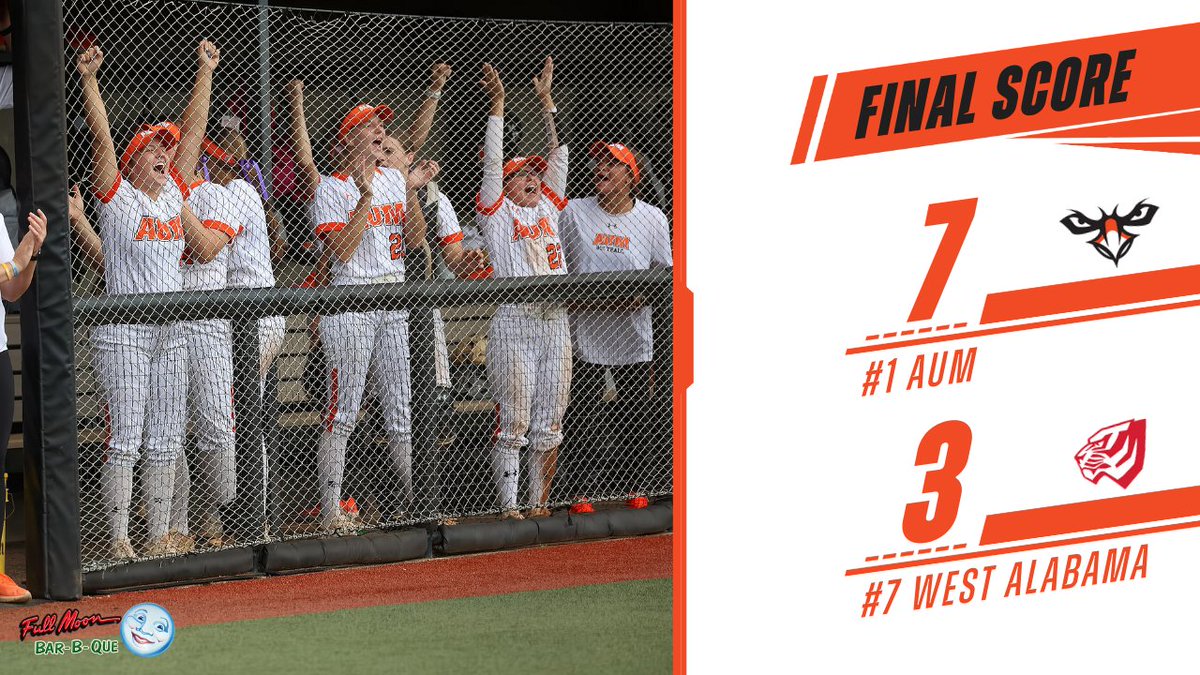 AUMWarhawksSB's tweet photo. To the ship! Make that 100% attendance in GSC championship games!
#WeAreAUM | #DefendHistory https://t.co/oeQrr4HcKv