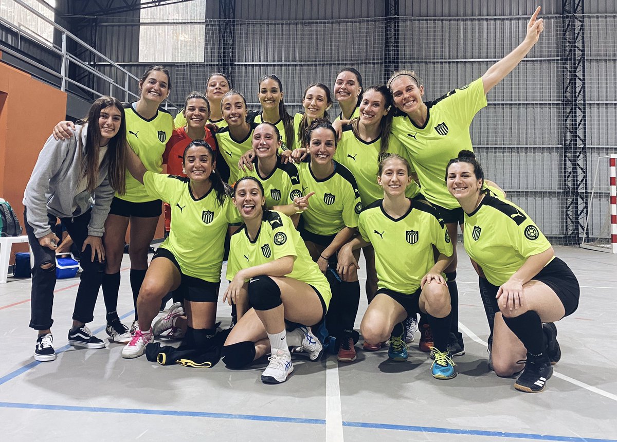 +3, lo dimos todo 💪🏼 <a href="/CAP_Handball/">PEÑAROL Handball</a> 💛🖤