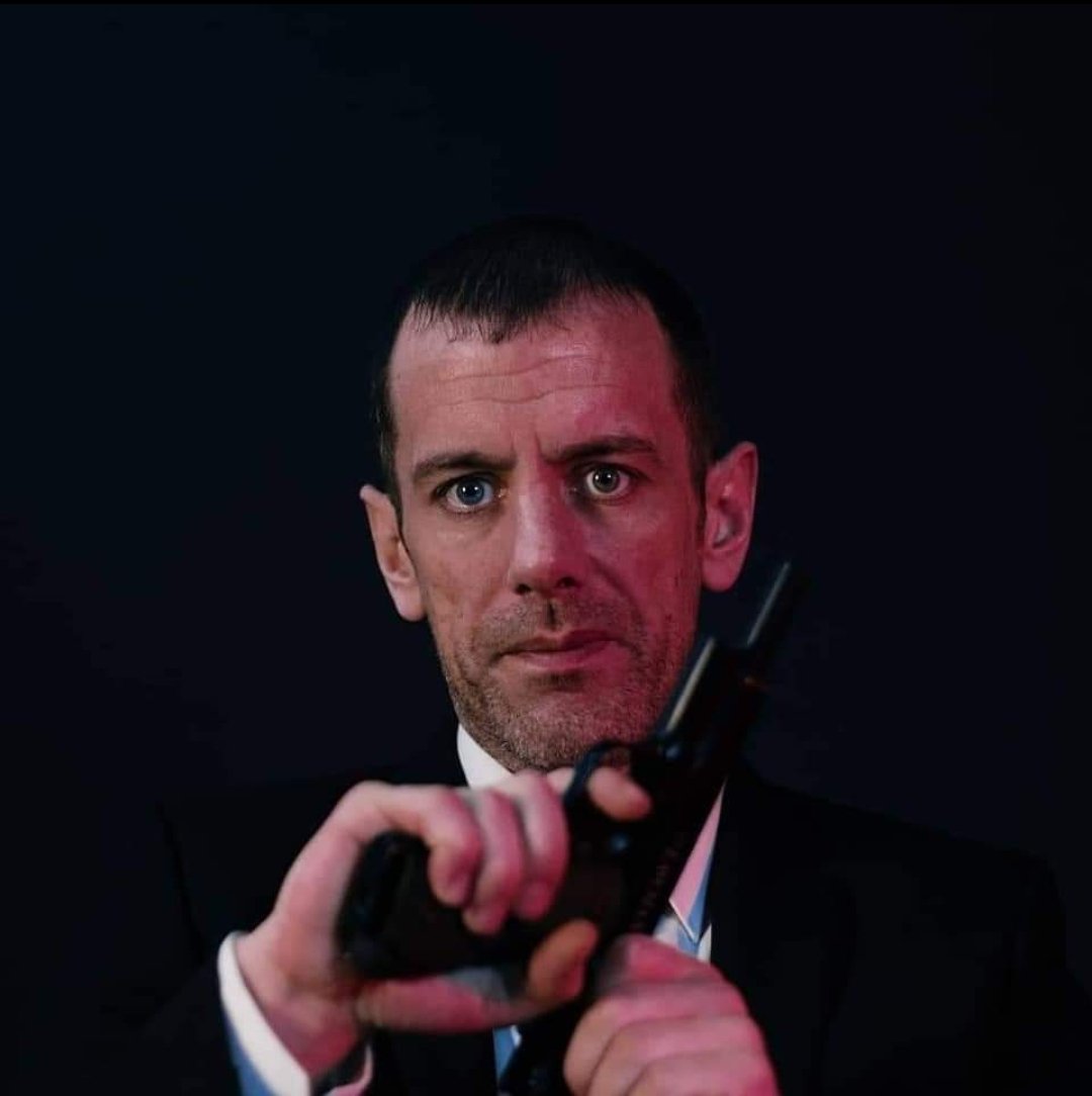 theshark_ey's tweet photo. #actor @theshark_ey #photoshoot #NorthernIreland #northernirishactor #actorslife #photography https://t.co/L2aSofkD53