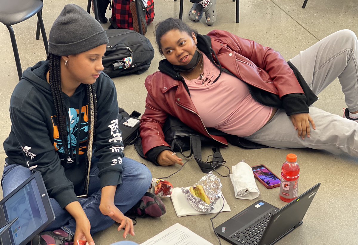 LoniceMentors's tweet photo. This was our last session of Hornet Academy.  9th and 10th  gr Ss and Ts showed up for themselves for 6 weeks.  Ss improved academic skills, earned SLHs, and bonded. I am grateful we had the opportunity to create this experience for them.  #StrongerTogether #finishin4 https://t.co/kyJhFafNSD