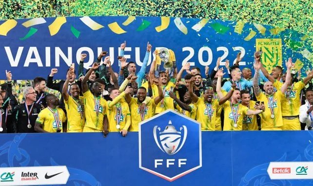 DoucetLohann's tweet photo. Champioooooon 💛💚🏆🤩 @FCNantes https://t.co/sonLTatYV0