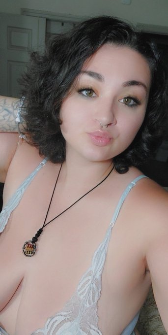I'm online https://t.co/OLX4lTVmK7 right now! Cum see me 💜💜 https://t.co/j7KjxS5G6X<a href="/tag/feetpicsforsale"class="tags"><span>#feetpicsforsale</span></a><a href="/tag/feetseller"class="tags"><span>#feetseller</span></a><a href="/tag/feetbuyer"class="tags"><span>#feetbuyer</span></a>