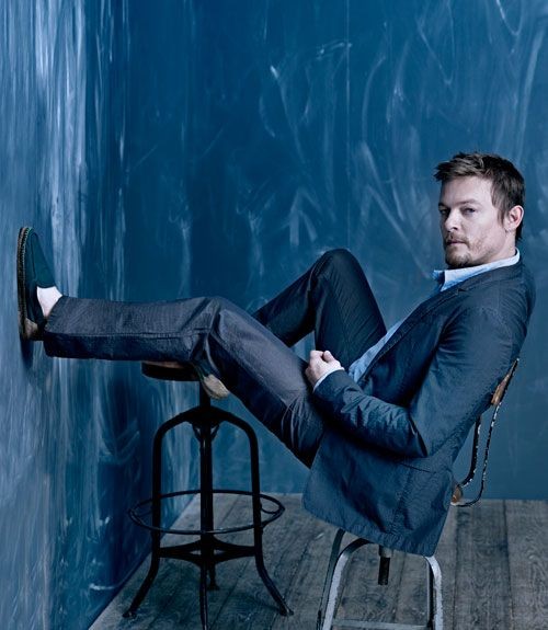 REEDUSARCHIVE's tweet photo. norman reedus in blue. https://t.co/xlcUZopClZ