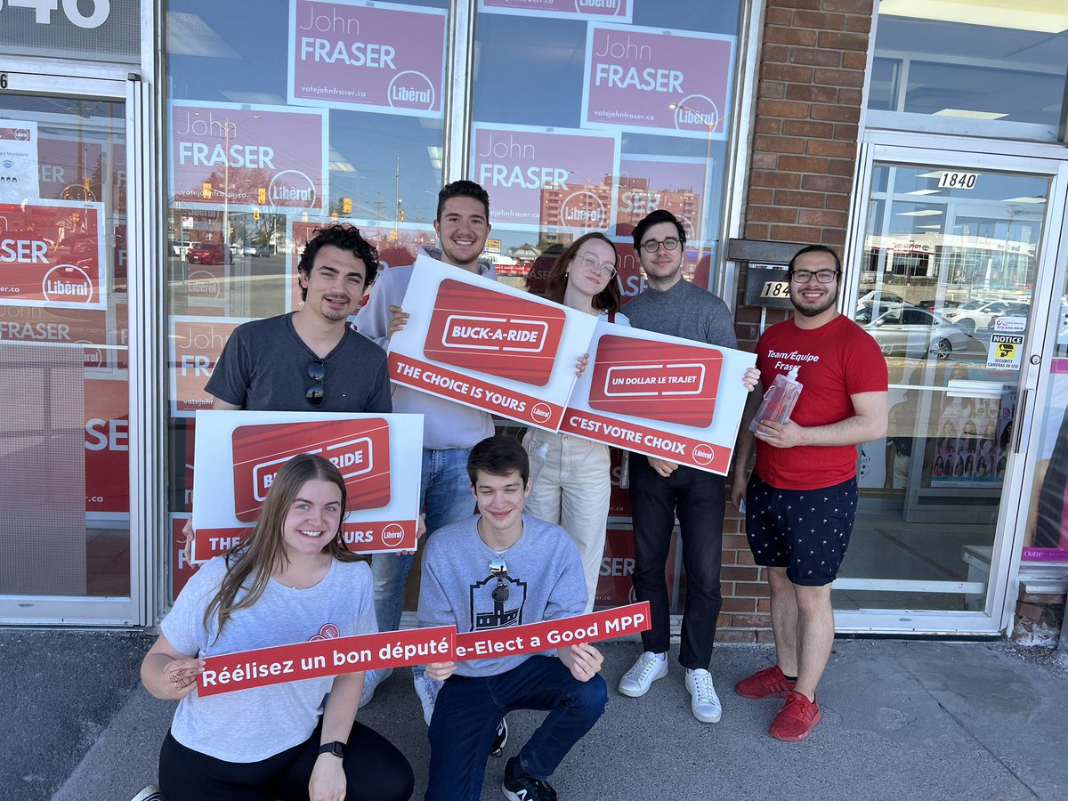 Third canvass of the day for @JohnFraserOS in #OttawaSouth!

Endlessly grateful for our incredible @UOYL_JLUO team❤️ #onpoli