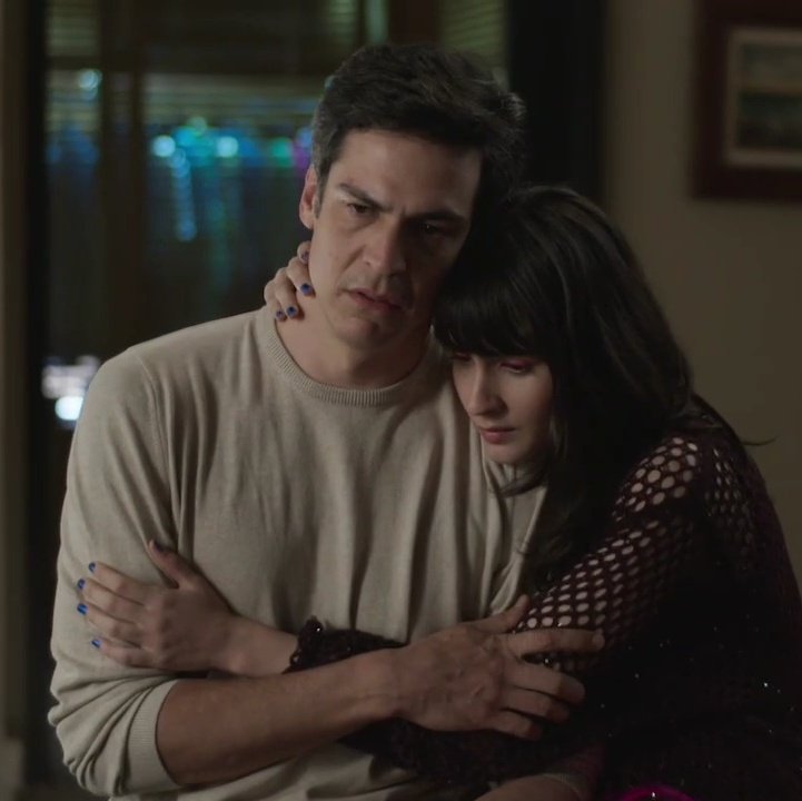 zslexie's tweet image. ainda bem que ele tá passando por tudo isso com ela do lado &amp;lt;3 #QuantoMaisVidaMelhor