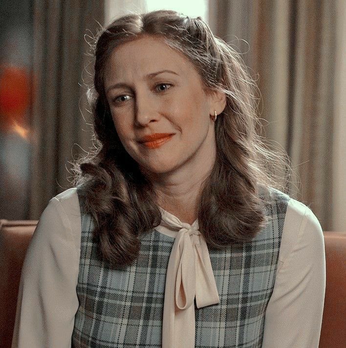 ⠀⠀⠀
⠀⠀⠀
⠀ 💌      𖤐           . ⴰ     ───     ࿐ྂ
⠀.     ⠀࿐ྂ     ───ㅤ꒷꒥꒷ ‍ 🎓   .
⠀⠀⠀
  ♡︎   ( like )  for a canonical character
     that I would ship Constance with.
⠀⠀⠀
⠀⠀⠀