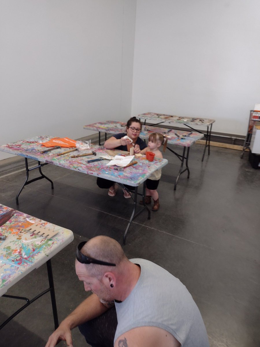 coryjt_02's tweet photo. Thank you PA Abril owning Kids Workshop! Abril grew up and took her kids pre pandemic. 3322 Kids and parents were so happy for the return! @HomeDepot3322 @TerryDu82212489 @Hd22Teresa https://t.co/OY4j9fmYYx