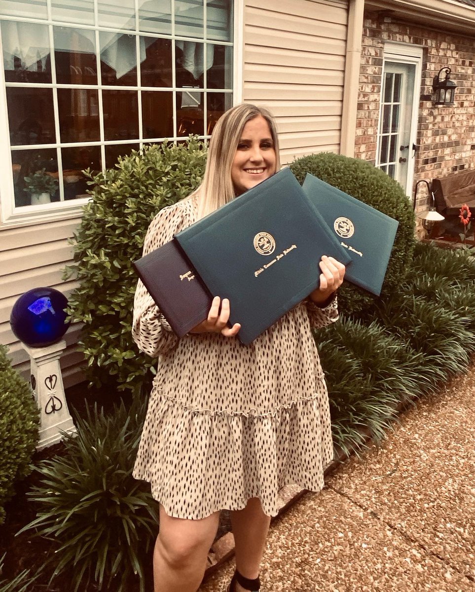 Can never be overeducated💙✨