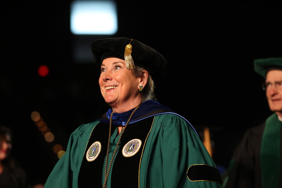 DrMDSaunders's tweet photo. Like all craftsmen who are proud of their finished products, the @uwf faculty and staff and I are proud of #UWF22. Take your #UWF education and make it count! 

Congratulations, #Argos! https://t.co/8hsdXVpKWz