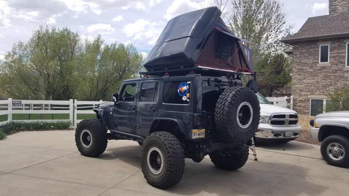ErikHouseofhuge's tweet photo. Ready for summer adventures. #Colorado #ikamper #overlanding #jeep #evolutionoffroad #dynatrac https://t.co/1VxgRQumI1