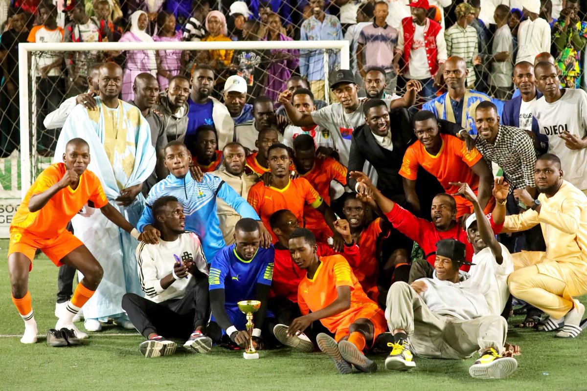 FootDjeol's tweet photo. Les lions 🦁 de Bilbasi ont gagné pour la 3eme fois successives la coupe Fouta Inter Arena 🦁🏆🥇🤩

🏆🏆🏆 COUPES FOUTA
🏆🏆CHAMPIONNATS FOUTA
🏆LIGUE DES CHAMPION INTER ARENA https://t.co/fXXCTBwev8