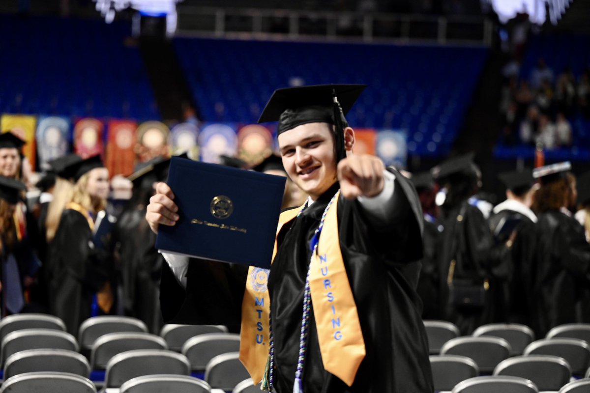 MTSU's tweet photo. Graduation Day is the best day. #trueBLUE #MTSU2022 #graduation https://t.co/8filqSaaHo