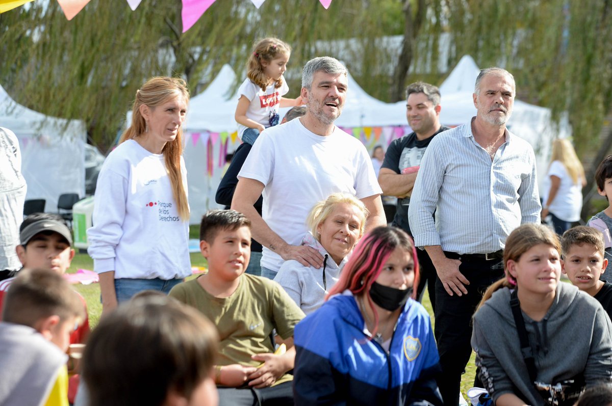 JuanZabaletaOK's tweet photo. Junto al secretario nacional de Niñez, Adolescencia y Familia, @lernergabriel y la presidenta de la #CONNAF, Mariana Gadea, visitamos el Centro Recreativo "Parque de los Derechos CeReNa" en Ezeiza. https://t.co/90fesJen4R