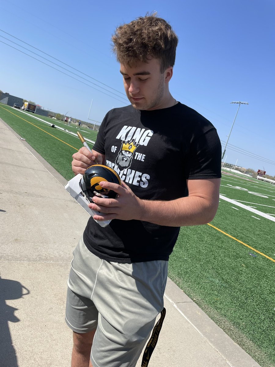 Jenn Francis (@jenn5874) on Twitter photo Thanks to <a href="/willhubert_/">Will Hubert</a> for making Greyson’s day and letting him meet an Iowa Hawkeye football player and giving him an autograph and picture! Good luck, we will be cheering you on! <a href="/AngieMLake/">Angie Lake</a> Thanks to <a href="/willhubert_/">Will Hubert</a> for making Greyson’s day and letting him meet an Iowa Hawkeye football player and giving him an autograph and picture! Good luck, we will be cheering you on! <a href="/AngieMLake/">Angie Lake</a>