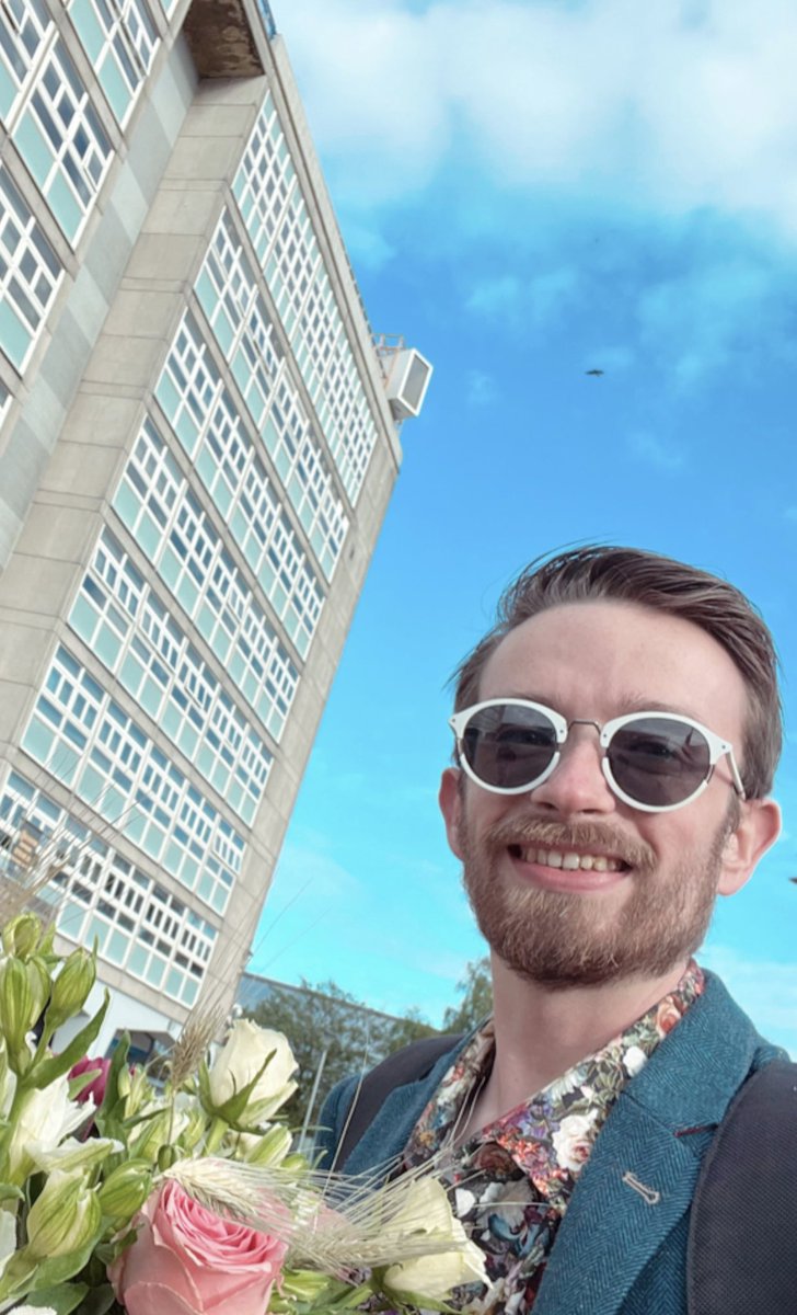 Sean_Alton's tweet photo. Today we celebrated the end of the year long @FreedomFestHull project The Hull Vigil. It may disappear from Hull’s skyline but for the 750 of us who stood in the shelter will look up.

Just nod and go “yeah, I did that”. Thank you, funders, supporters, suppliers and companions🥰 https://t.co/pfv9S599Cf