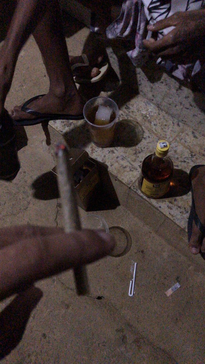 CpxVlk's tweet photo. Hj os cria joga em casa 🥃🚂🙅‍♂️ https://t.co/56Z0IJXKdf