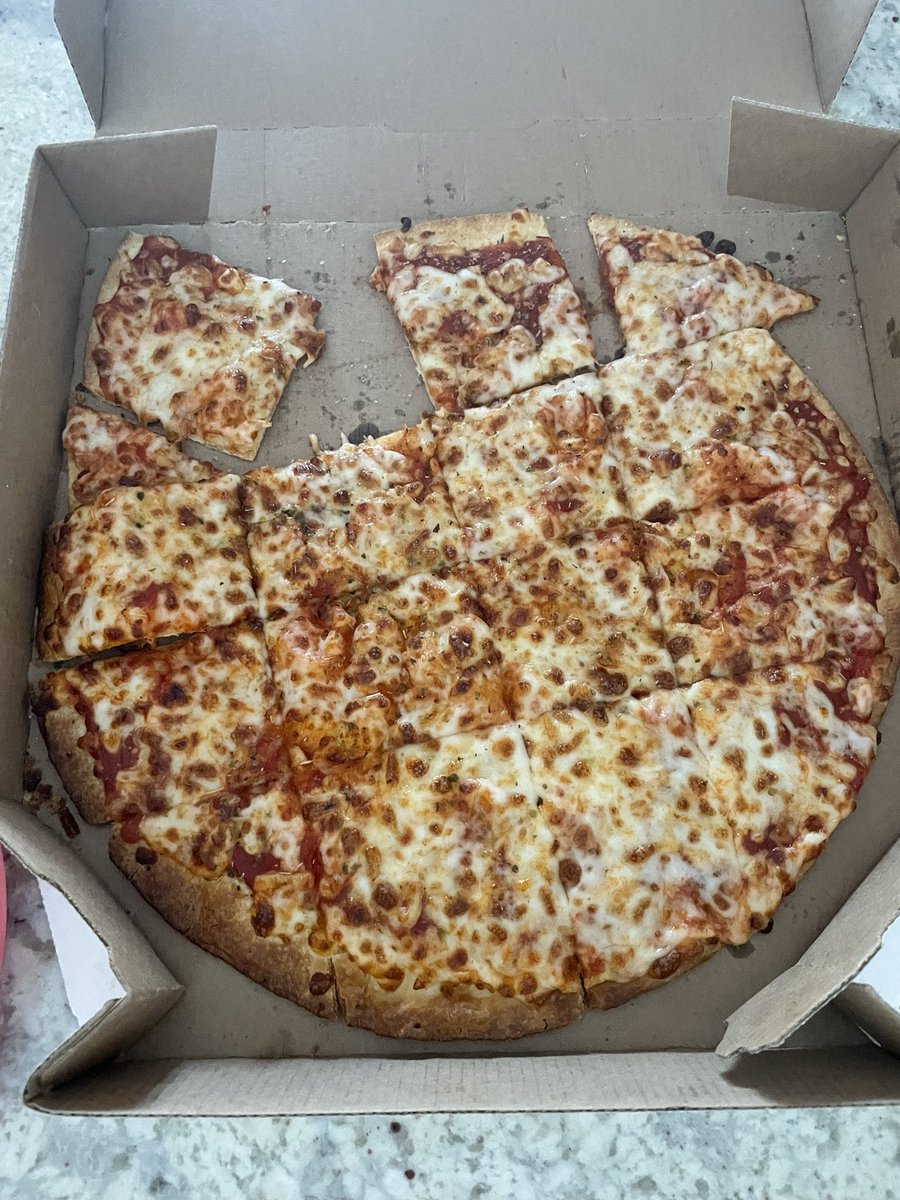 ivanhenao's tweet photo. I am so sick and tired of my @dominos local store.  If they’re not late, they’re cold. And if they’re actually on time, here’s how it was delivered. https://t.co/n76sOBZKv0