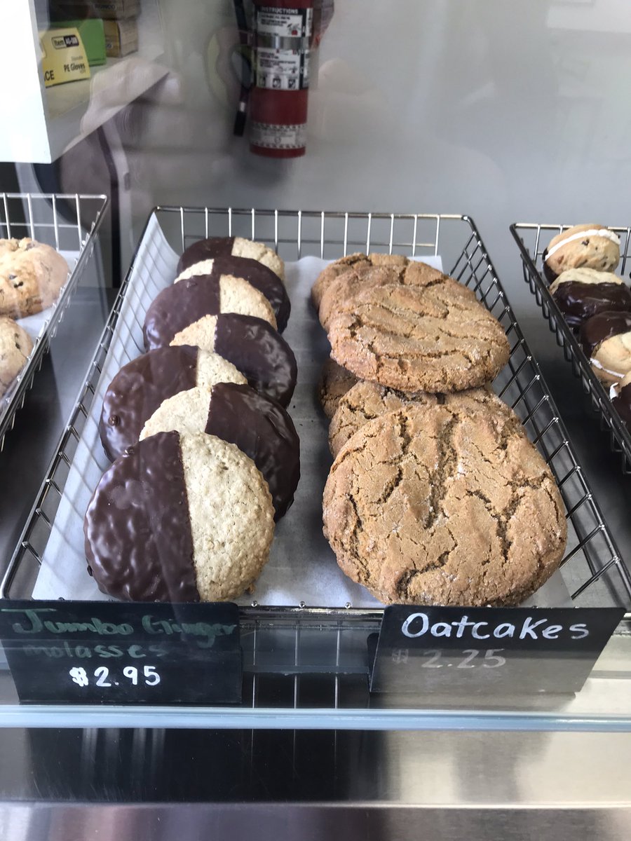 everydaytourist's tweet photo. Today’s difficult decision at Flavours Of Montreal in #Airdrie Perhaps one of each? Sampler Pack? #cookies #bakegood #traveltips @airdire @TravelAlberta @JimByersTravel https://t.co/28lK1vbNtK
