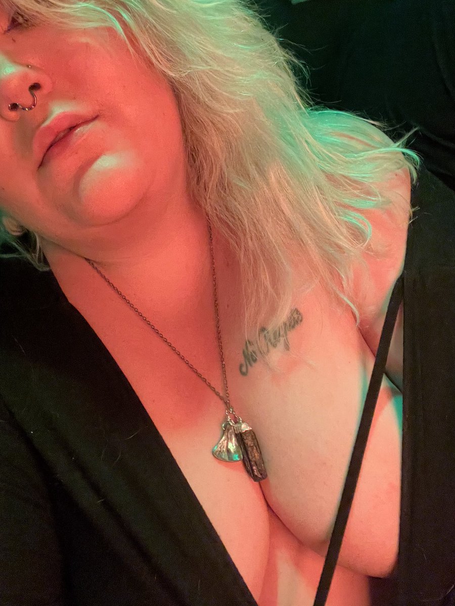 Content from juicyjewel92