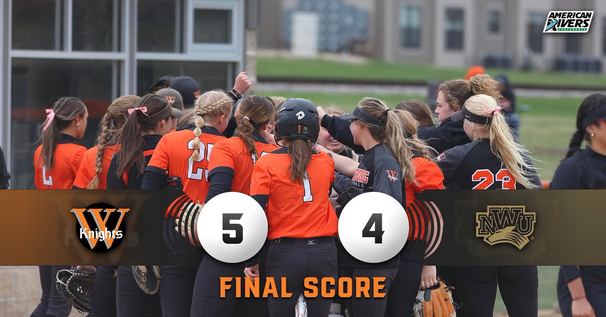 WartburgKnights's tweet photo. Your 2022 A-R-C Tournament Champions! 

@WartburgSB scores 3 runs in the sixth inning to win the tournament and secure the automatic bid to the NCAA Tournament!

#GoKnights https://t.co/Ond3pXUYhM